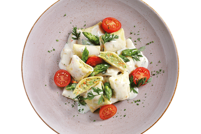 Maultaschen-Pfännchen mit Spargel